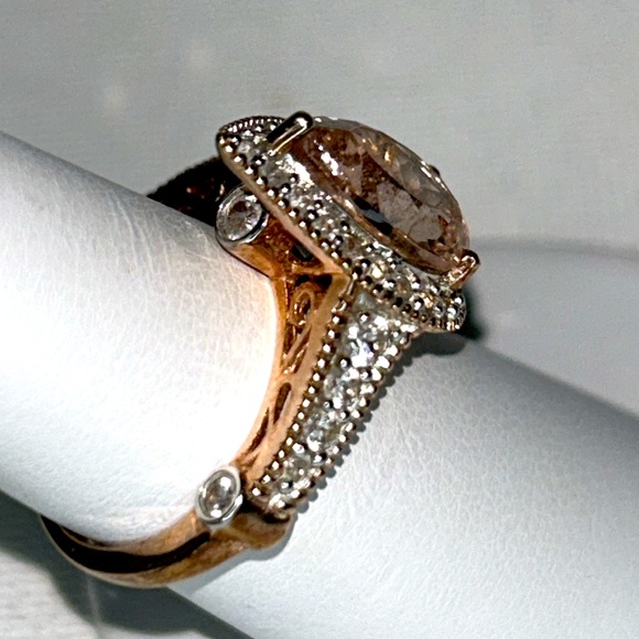 Genuine 2.5 Kt Peach Morganite White Zircon Engagement Wedding Dinner 925 Ring - Picture 3 of 14
